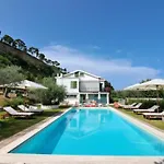 Paola 4* Grottammare