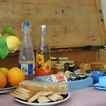 Bed & Breakfast Paola 4*