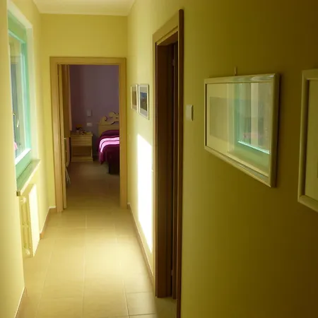 Bed & Breakfast Paola *